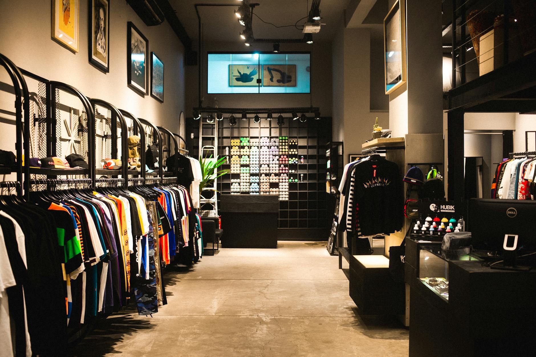 Retail and E-commerce Stores